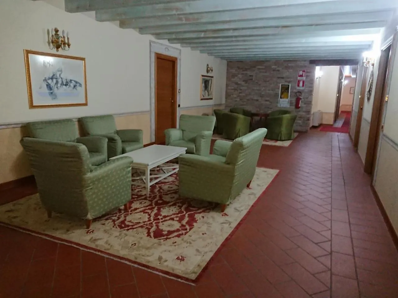 Bes Hotel Bergamo Cologno Al Serio